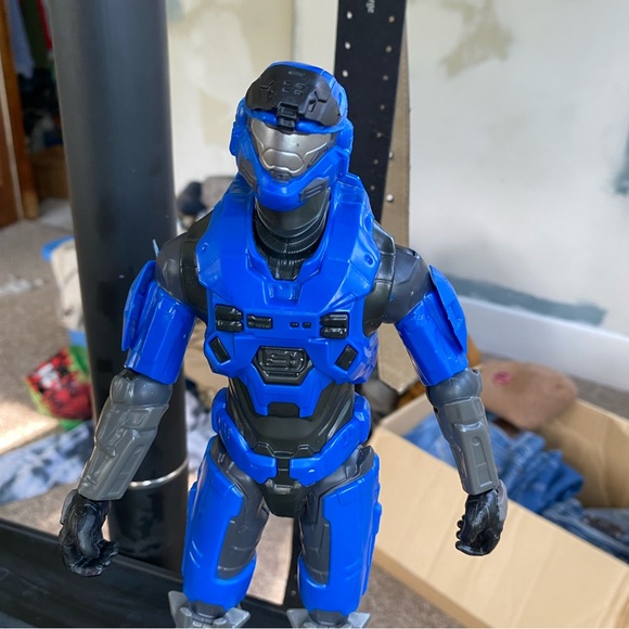 2021 Jazwares Large 12” Halo Infinite Reach Spartan Mark Toy Action Figure Blue - Picture 2 of 10